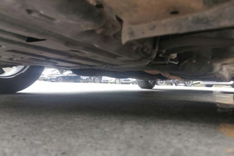 Used Ford Escape 2020 EcoBoost 245 Four-Wheel Drive Titanium Edition Chassis Front Left