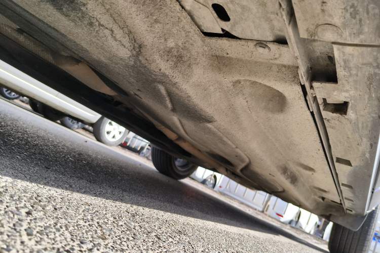 Used Ford Escape 2020 EcoBoost 245 Four-Wheel Drive Titanium Edition Chassis Front Left