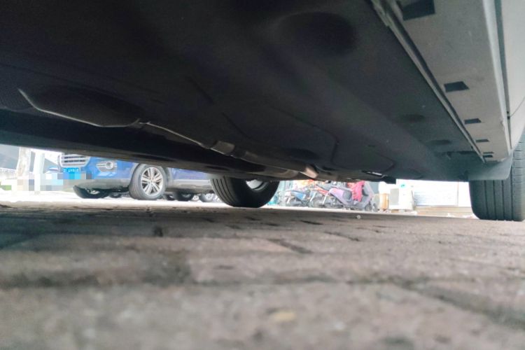 Used Ford Escape 2020 EcoBoost 245 Two-Wheel-Drive Comfort Edition Chassis Front Left