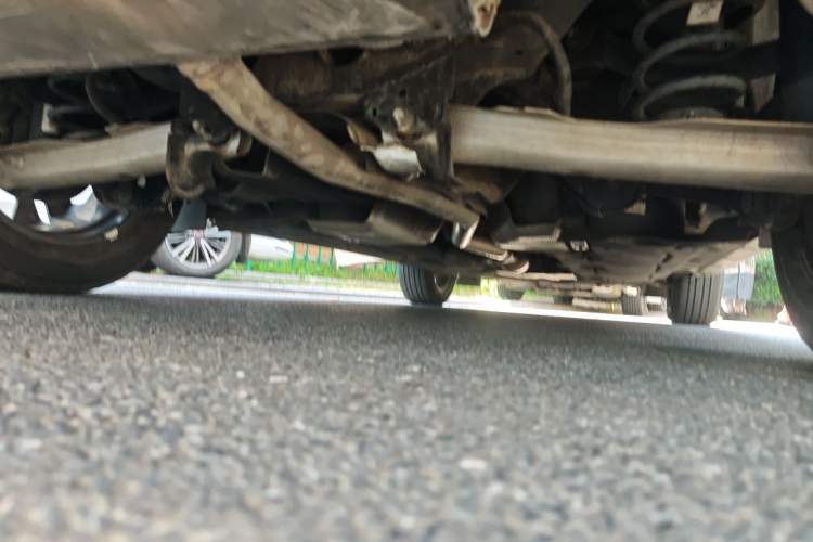 Used Ford Escape 2020 EcoBoost 245 Two-Wheel-Drive Titanium Edition Chassis Rear Right
