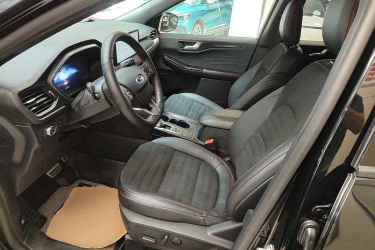 Used Ford Escape 2020 EcoBoost 245 Four-Wheel Drive ST-LINE Deluxe Edition Driver Seat