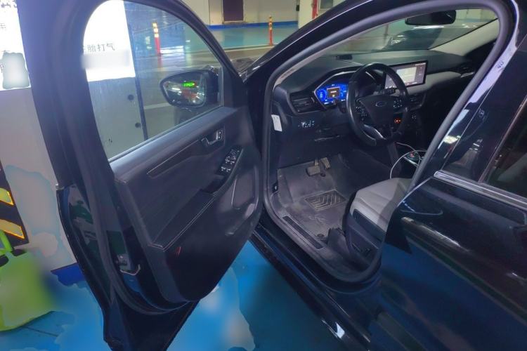 Used Ford Escape 2020 EcoBoost 245 Two-Wheel Drive Smart & Enjoyment Model Driver Seat