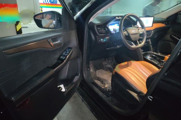 Used Ford Escape 2020 EcoBoost 245 Two-Wheel Drive Smart & Enjoyment Model Driver Seat