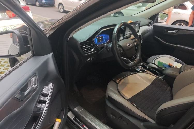 Used Ford Escape 2020 EcoBoost 245 Two-Wheel Drive Smart & Enjoyment Model Driver Seat