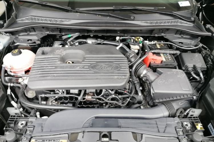 Used Ford Escape 2020 EcoBoost 245 4x4 Enjoyment Model Engine Bay