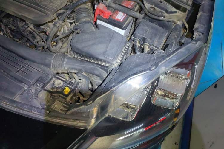 Used Ford Escape 2020 EcoBoost 245 Two-Wheel Drive Smart & Enjoyment Model Engine Bay Left