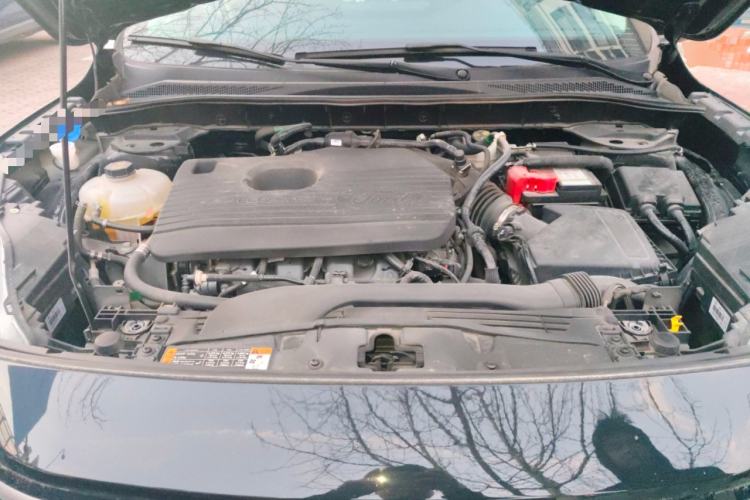 Used Ford Escape 2020 EcoBoost 245 Two-Wheel-Drive Comfort Edition Engine Bay