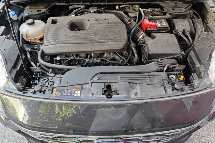 Used Ford Escape 2020 EcoBoost 245 Two-Wheel-Drive Titanium Edition Engine Bay