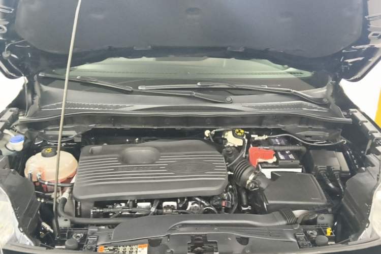 Used Ford Escape 2020 EcoBoost 245 Four-Wheel Drive Luxury Edition Engine Bay