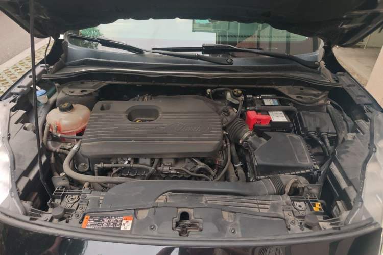 Used Ford Escape 2020 EcoBoost 245 Two-Wheel Drive Smart & Enjoyment Model Engine Bay