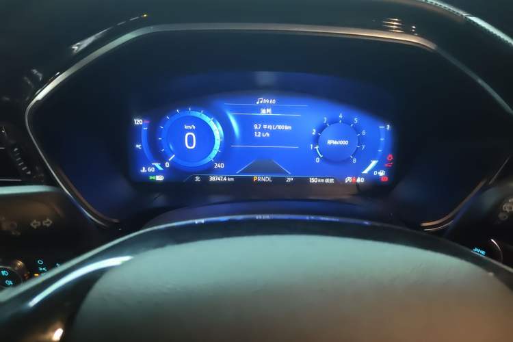 Used Ford Escape 2020 EcoBoost 245 Four-Wheel Drive Luxury Edition Instrument Cluster