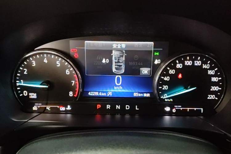 Used Ford Escape 2020 EcoBoost 245 Two-Wheel-Drive Titanium Edition Instrument Cluster