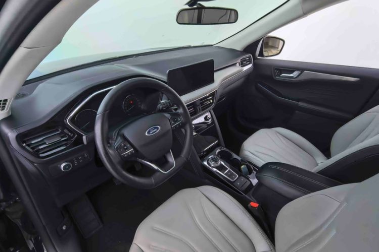 Used Ford Escape 2020 EcoBoost 245 Two-Wheel-Drive Comfort Edition Interior 11