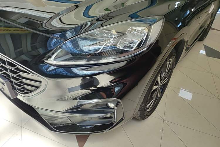 Used Ford Escape 2020 EcoBoost 245 Four-Wheel Drive ST-LINE Deluxe Edition Left Front Headlight