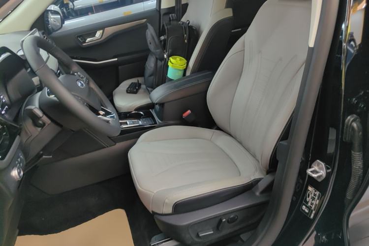 Used Ford Escape 2020 EcoBoost 245 Two-Wheel-Drive Titanium Edition Left Front Seat