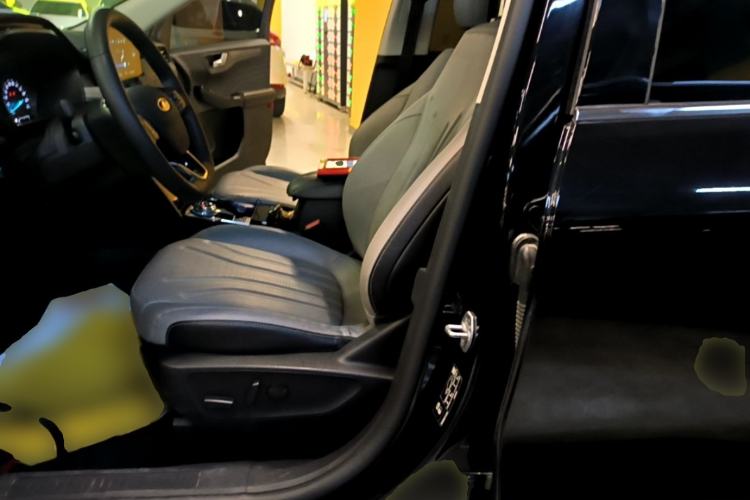 Used Ford Escape 2020 EcoBoost 245 Two-Wheel-Drive Titanium Edition Left Front Seat