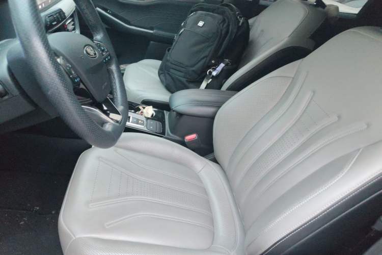 Used Ford Escape 2020 EcoBoost 245 Two-Wheel-Drive Titanium Edition Left Front Seat