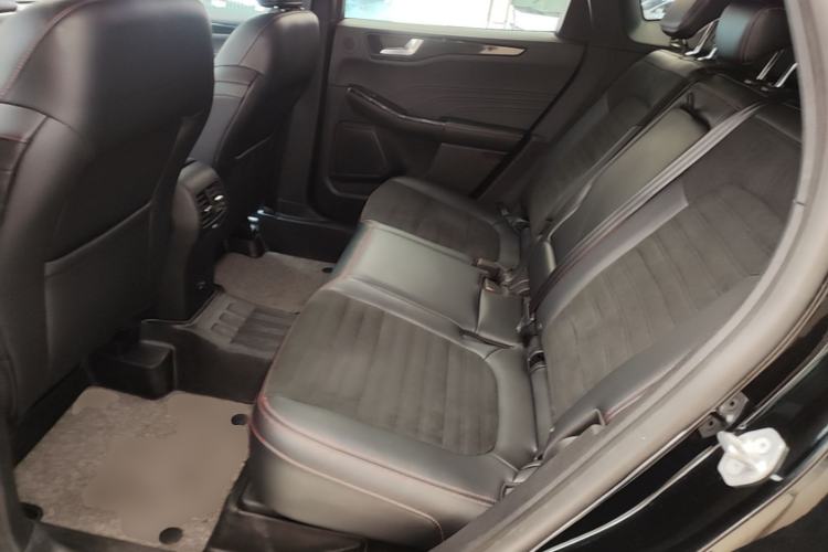 Used Ford Escape 2020 EcoBoost 245 Four-Wheel Drive ST-LINE Deluxe Edition Left Rear Seat