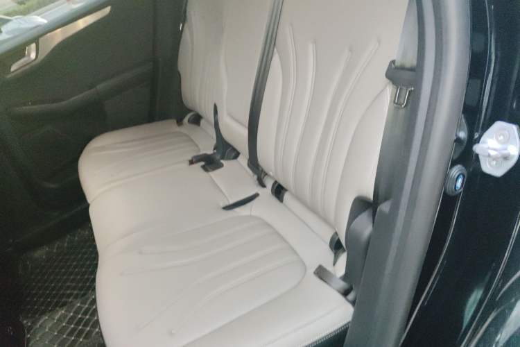 Used Ford Escape 2020 EcoBoost 245 Two-Wheel-Drive Comfort Edition Left Rear Seat