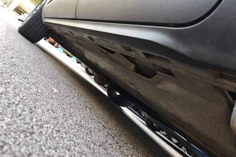 Used Ford Escape 2020 EcoBoost 245 Four-Wheel Drive Titanium Edition Left Side Sill