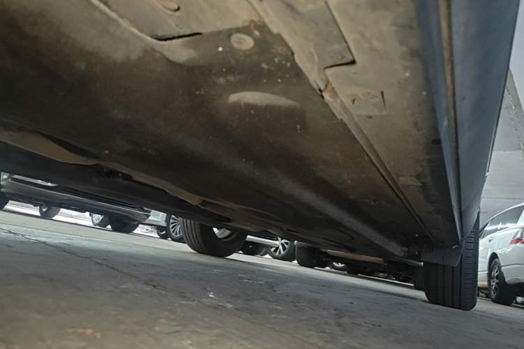 Used Ford Escape 2020 EcoBoost 245 Two-Wheel Drive Smart & Enjoyment Model Left Side Sill