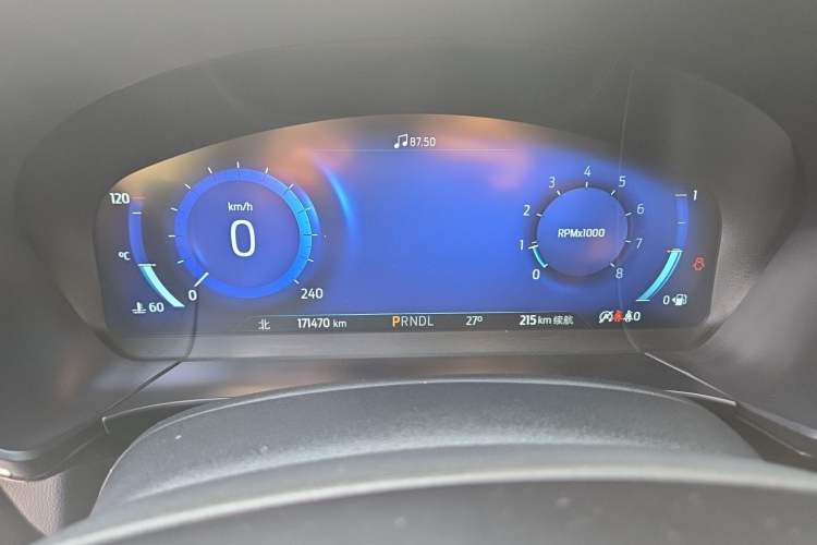 Used Ford Escape 2020 EcoBoost 245 Four-Wheel Drive Luxury Edition Odometer Close Up