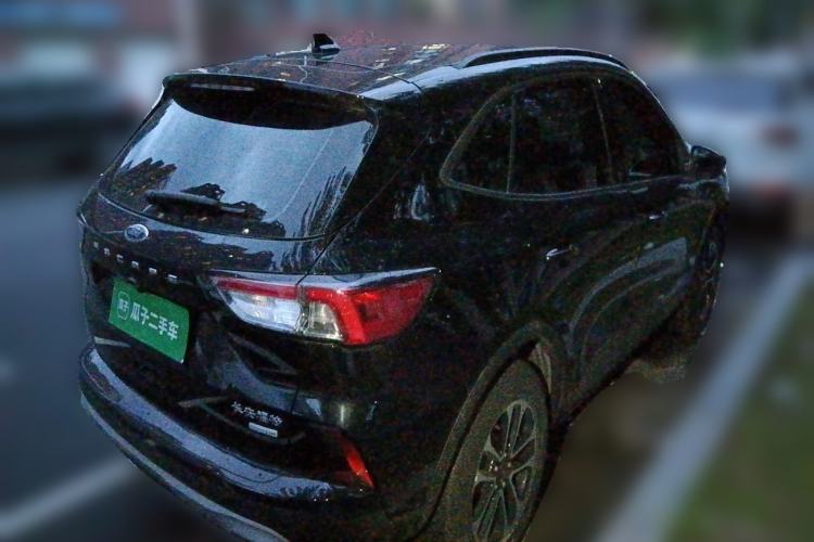 Used Ford Escape 2020 EcoBoost 245 Two-Wheel-Drive Comfort Edition Rear Right 45 Deg