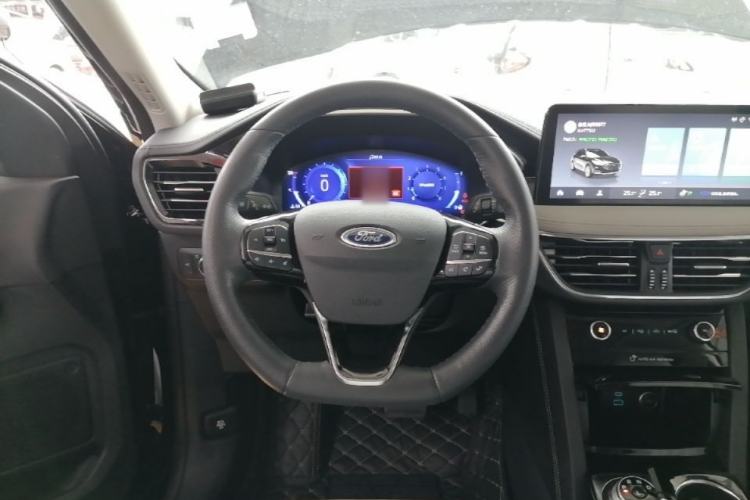 Used Ford Escape 2020 EcoBoost 245 4x4 Enjoyment Model Steering Wheel