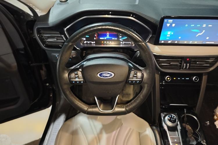 Used Ford Escape 2020 EcoBoost 245 Two-Wheel-Drive Comfort Edition Steering Wheel