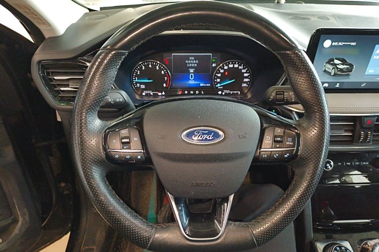 Used Ford Escape 2020 EcoBoost 245 Four-Wheel Drive Titanium Edition Steering Wheel