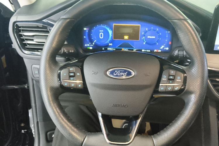 Used Ford Escape 2020 EcoBoost 245 Four-Wheel Drive Luxury Edition Steering Wheel