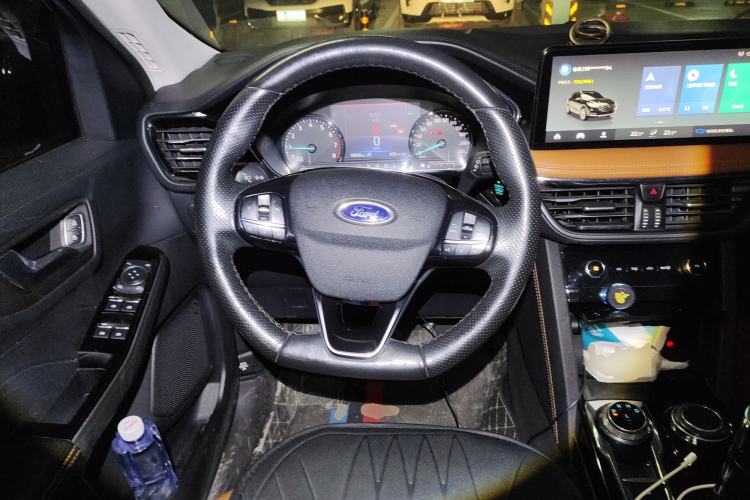 Used Ford Escape 2020 EcoBoost 245 4x4 Enjoyment Model Steering Wheel