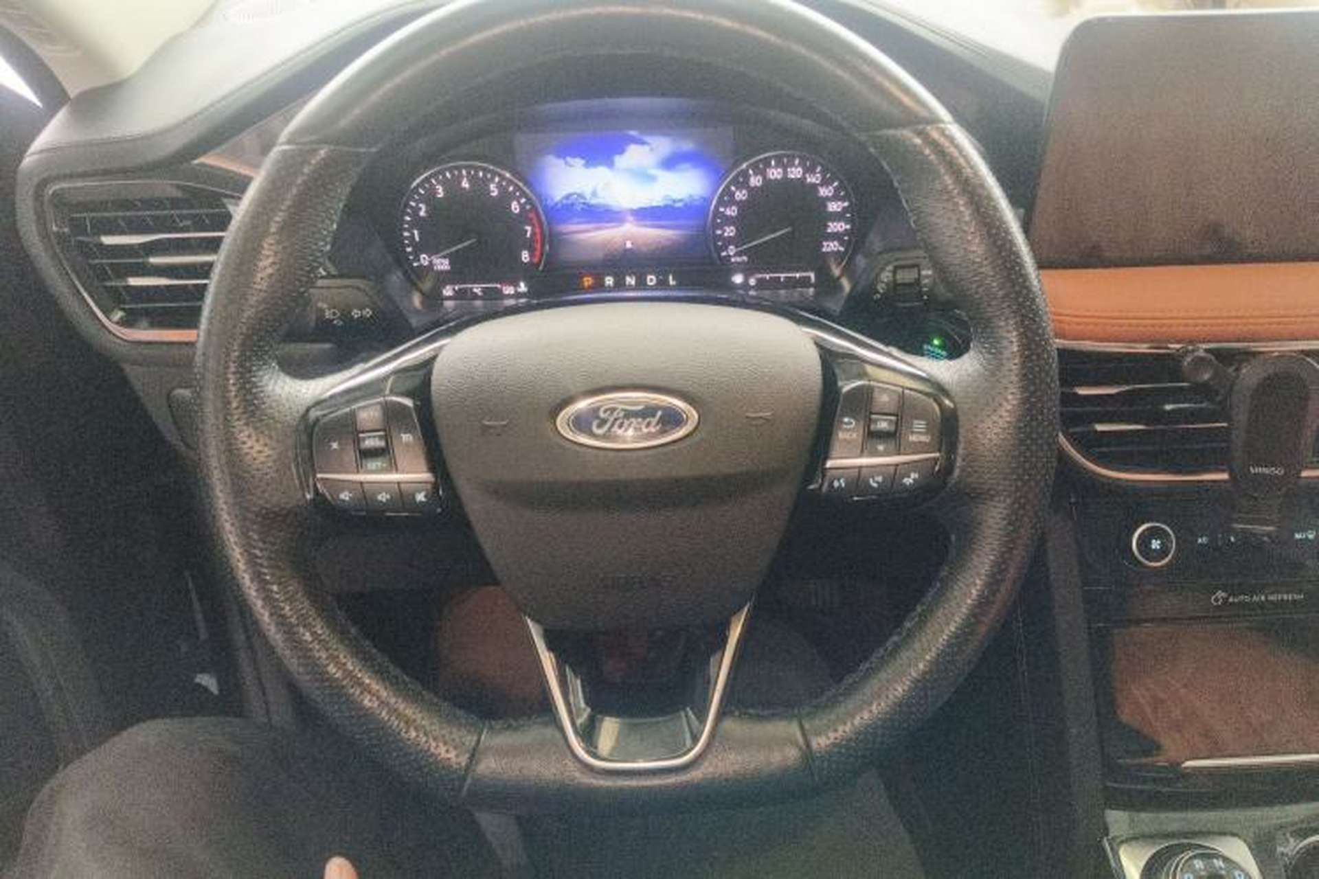 Used Ford Escape 2020 EcoBoost 245 Two-Wheel-Drive Titanium Edition Steering Wheel