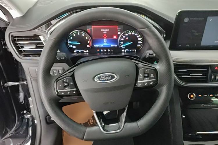 Used Ford Escape 2020 EcoBoost 245 Two-Wheel-Drive Titanium Edition Steering Wheel