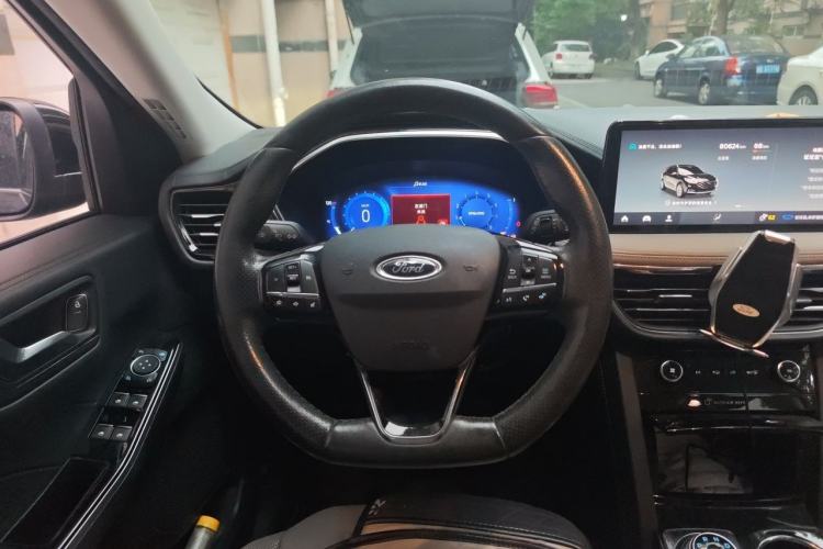 Used Ford Escape 2020 EcoBoost 245 Two-Wheel Drive Smart & Enjoyment Model Steering Wheel