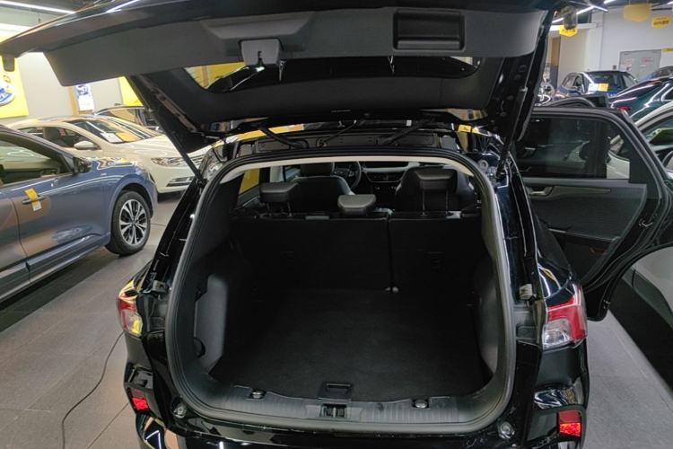 Used Ford Escape 2020 EcoBoost 245 Two-Wheel-Drive Titanium Edition Trunk