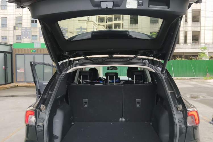 Used Ford Escape 2020 EcoBoost 245 Four-Wheel Drive Luxury Edition Trunk