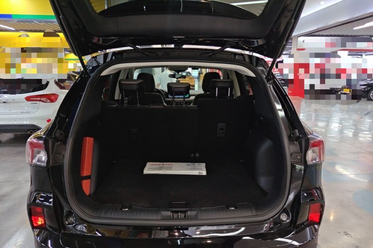 Used Ford Escape 2020 EcoBoost 245 Two-Wheel-Drive Titanium Edition Trunk