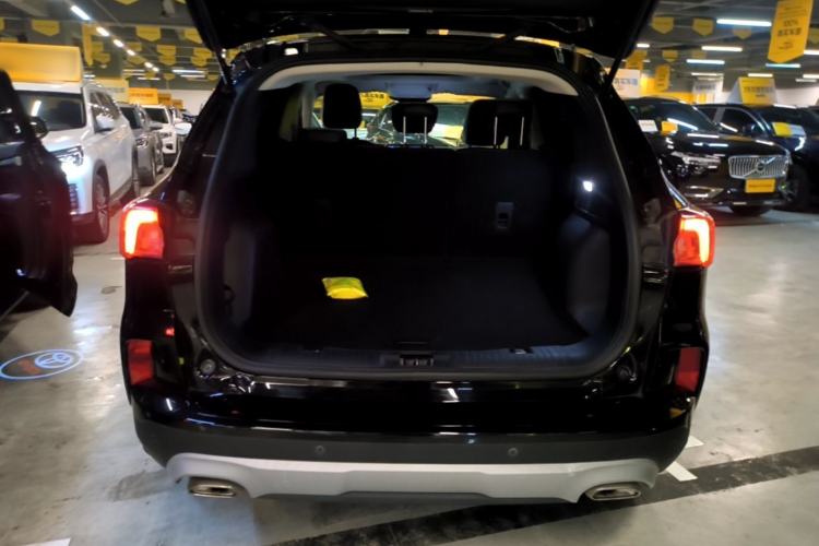 Used Ford Escape 2020 EcoBoost 245 Two-Wheel-Drive Titanium Edition Trunk