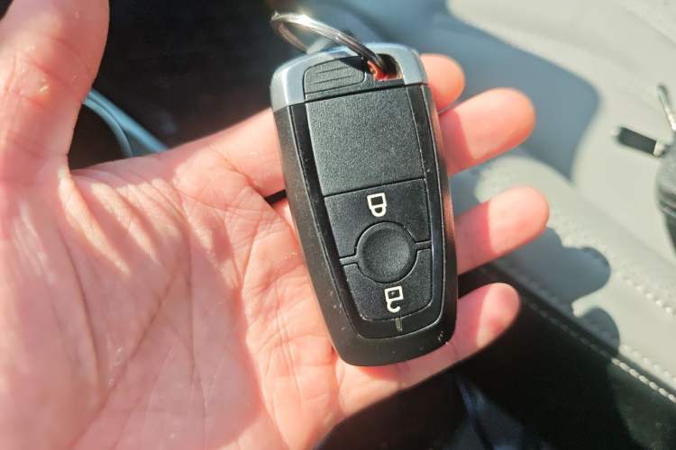 Used Ford Escape 2020 EcoBoost 245 Two-Wheel-Drive Titanium Edition Vehicle Key