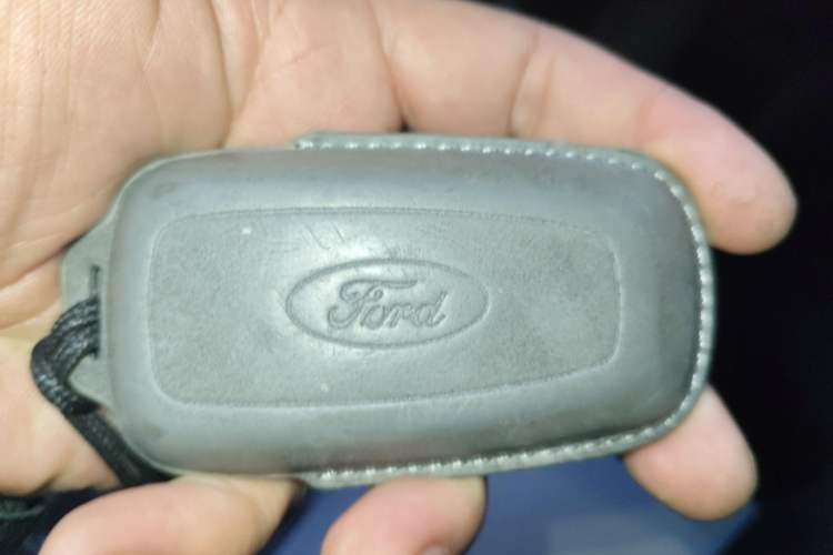 Used Ford Escape 2020 EcoBoost 245 Two-Wheel-Drive Comfort Edition Vehicle Key