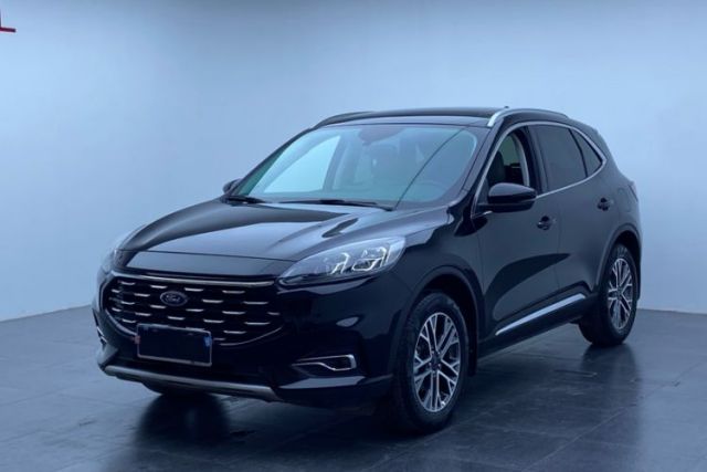 Used Ford Escape 2020 EcoBoost 245 Two-Wheel-Drive Titanium Edition