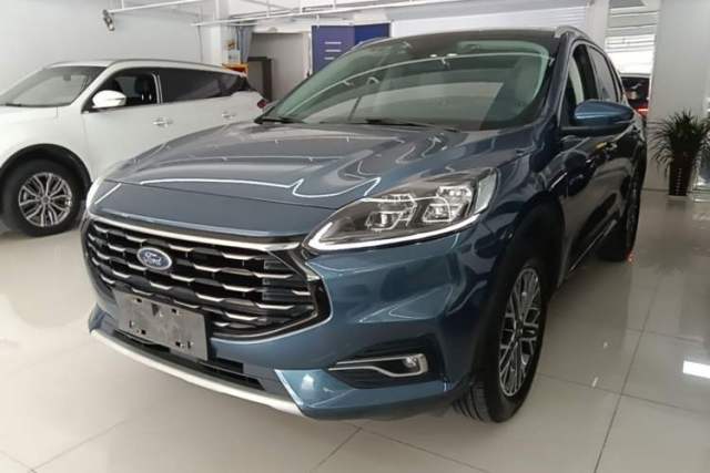 Used Ford Escape 2020 EcoBoost 245 Two-Wheel-Drive Titanium Edition