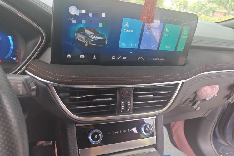 Used Ford Escape 2020 EcoBoost 245 Four-Wheel Drive ST-LINE Deluxe Edition Audio And AC Panel