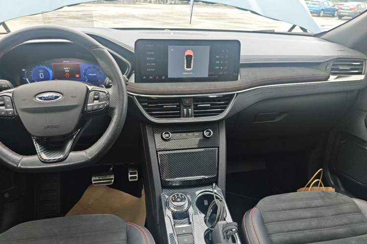 Used Ford Escape 2020 EcoBoost 245 Four-Wheel Drive ST-LINE Deluxe Edition Audio And AC Panel
