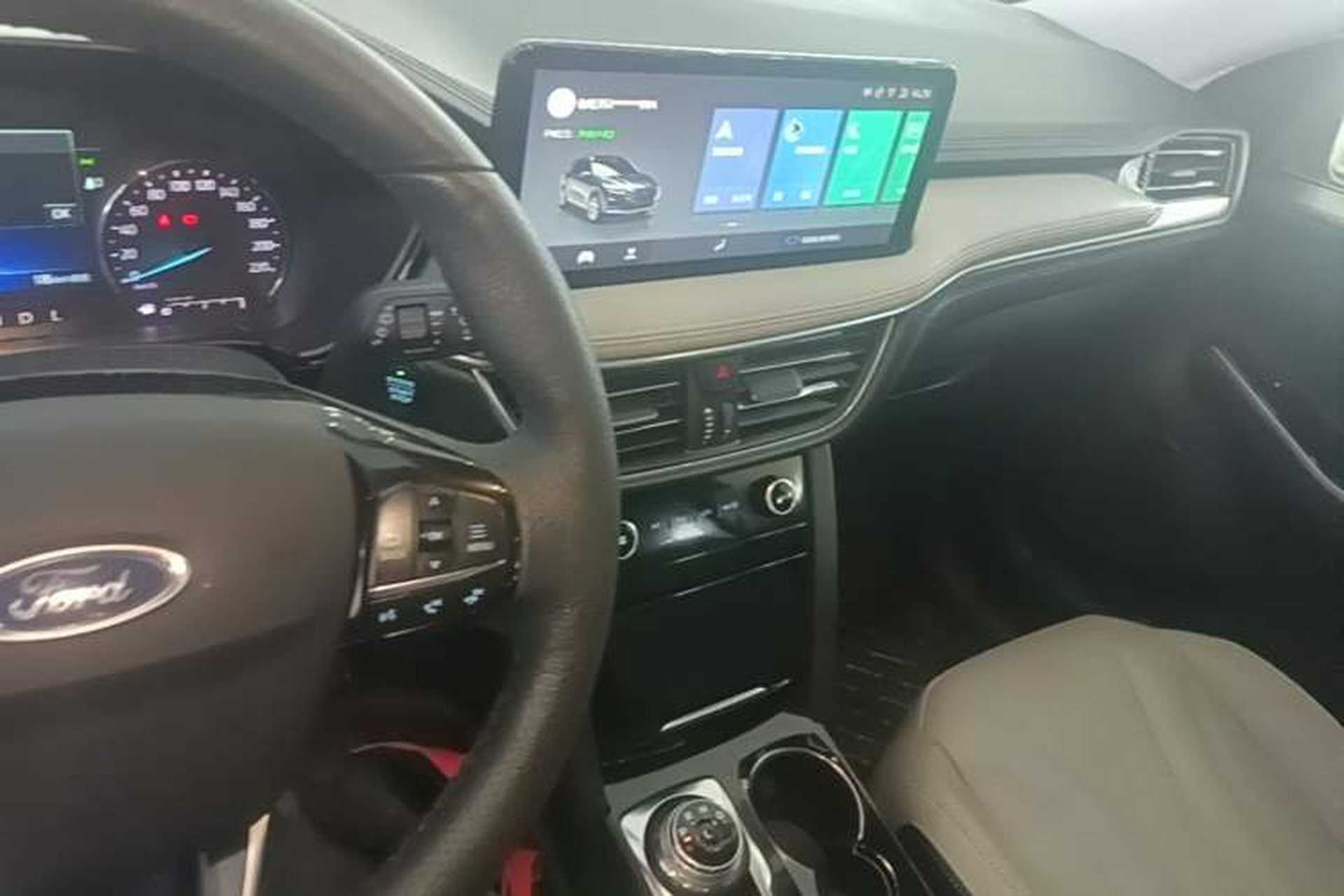 Used Ford Escape 2020 EcoBoost 245 Two-Wheel Drive Smart & Enjoyment Model Audio And AC Panel