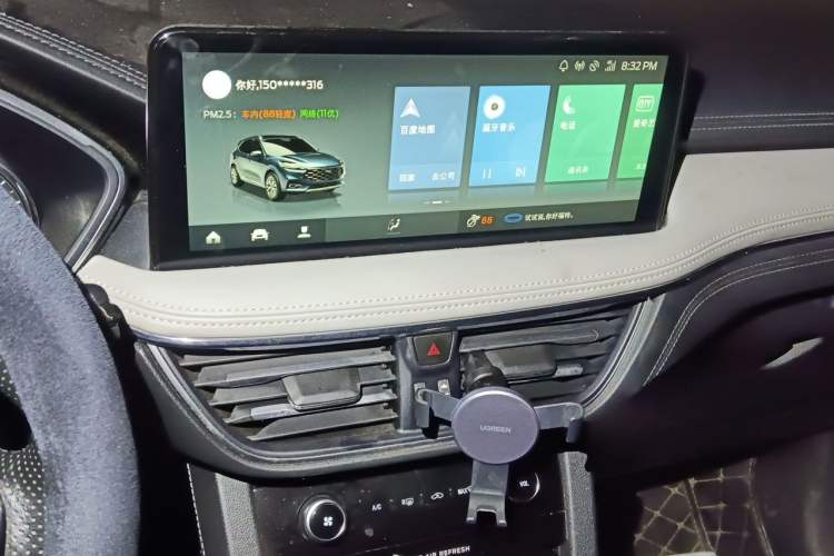 Used Ford Escape 2020 EcoBoost 245 Two-Wheel-Drive Titanium Edition Audio And AC Panel