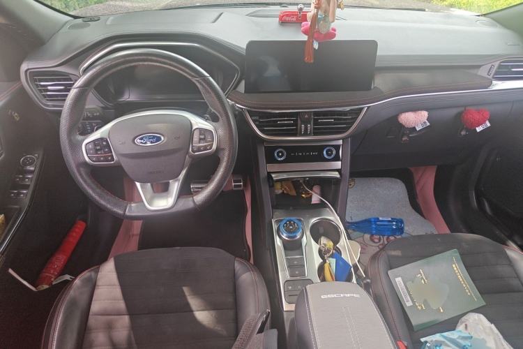 Used Ford Escape 2020 EcoBoost 245 Four-Wheel Drive ST-LINE Deluxe Edition Center Console
