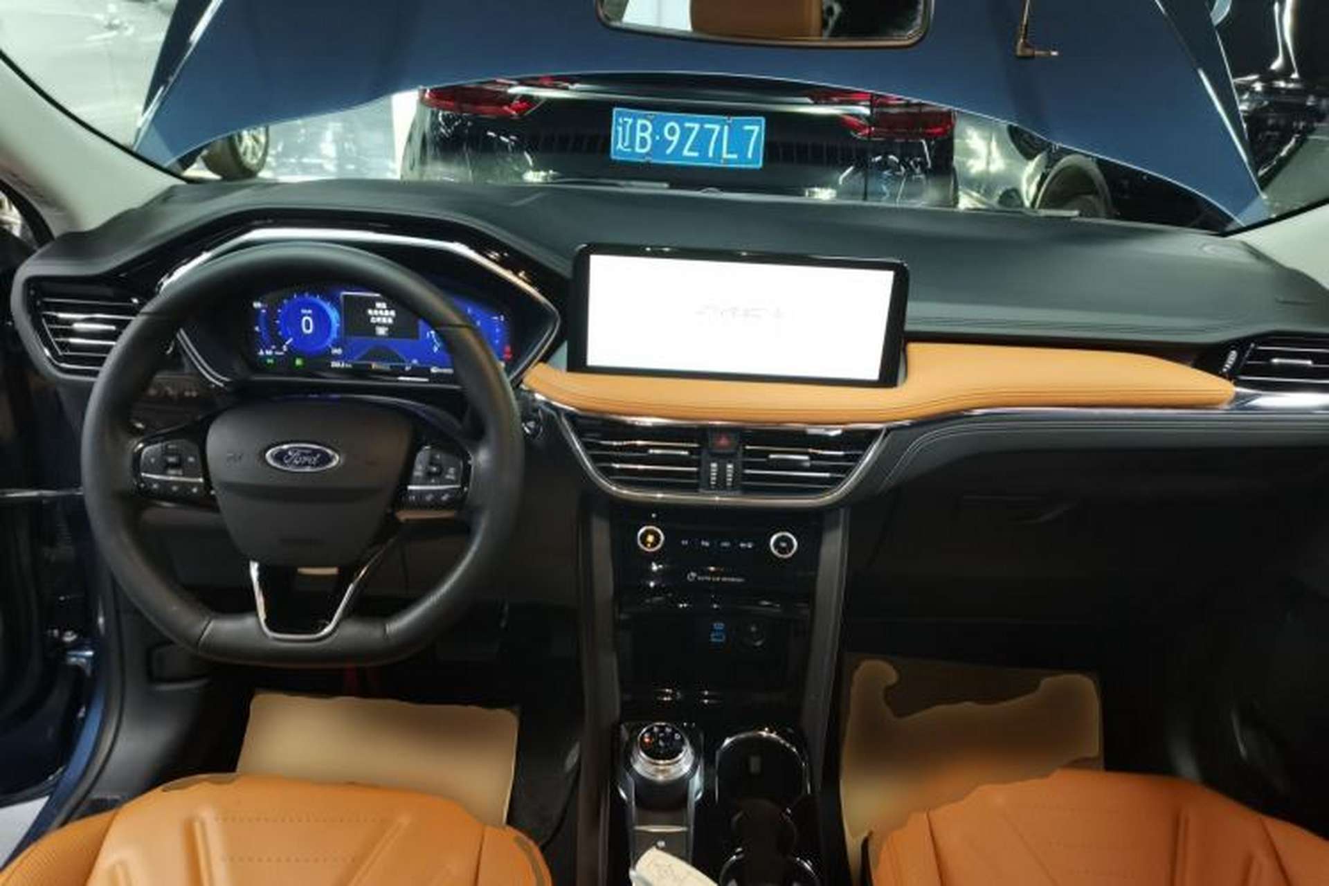 Used Ford Escape 2020 EcoBoost 245 Two-Wheel Drive Smart & Enjoyment Model Center Console