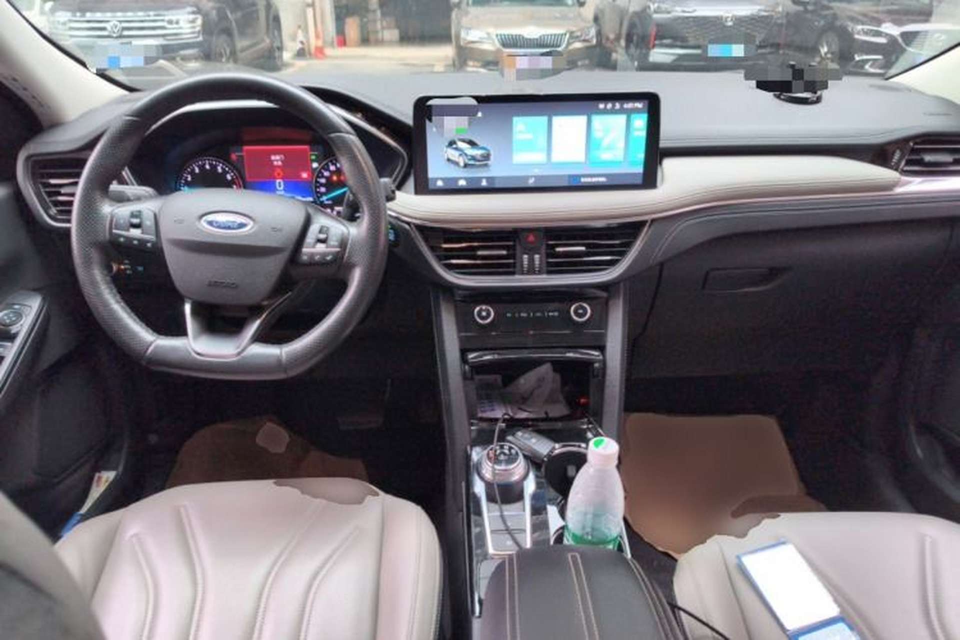 Used Ford Escape 2020 EcoBoost 245 Two-Wheel-Drive Comfort Edition Center Console